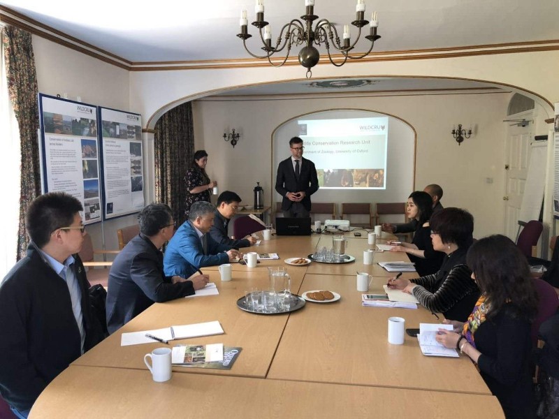 汇报交流