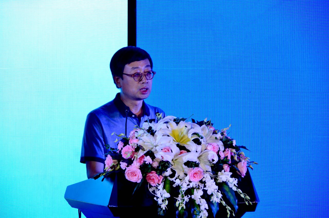 碧生源控股有限公司董事长赵一弘作为企业代表发言