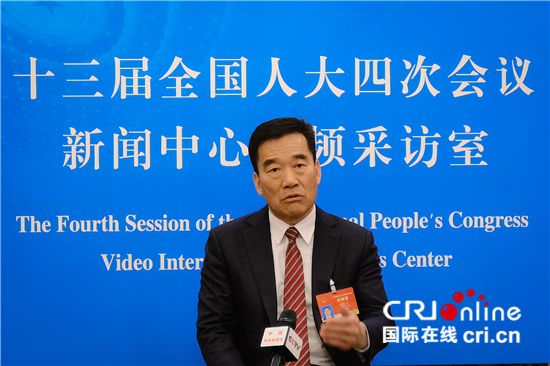 企业如何助力实现碳达峰碳中和目标？全国人大代表建言打造低碳竞争力、健全“碳标识”法规